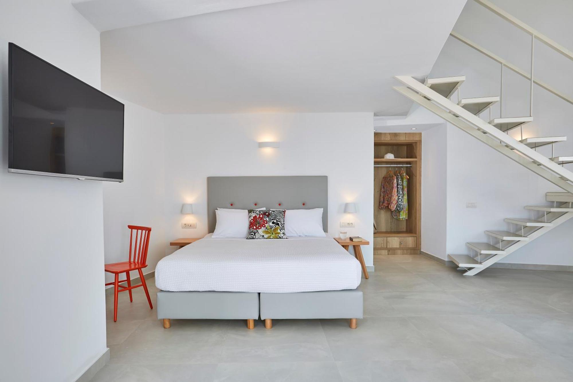 Aperanto Suites Иа Екстериор снимка