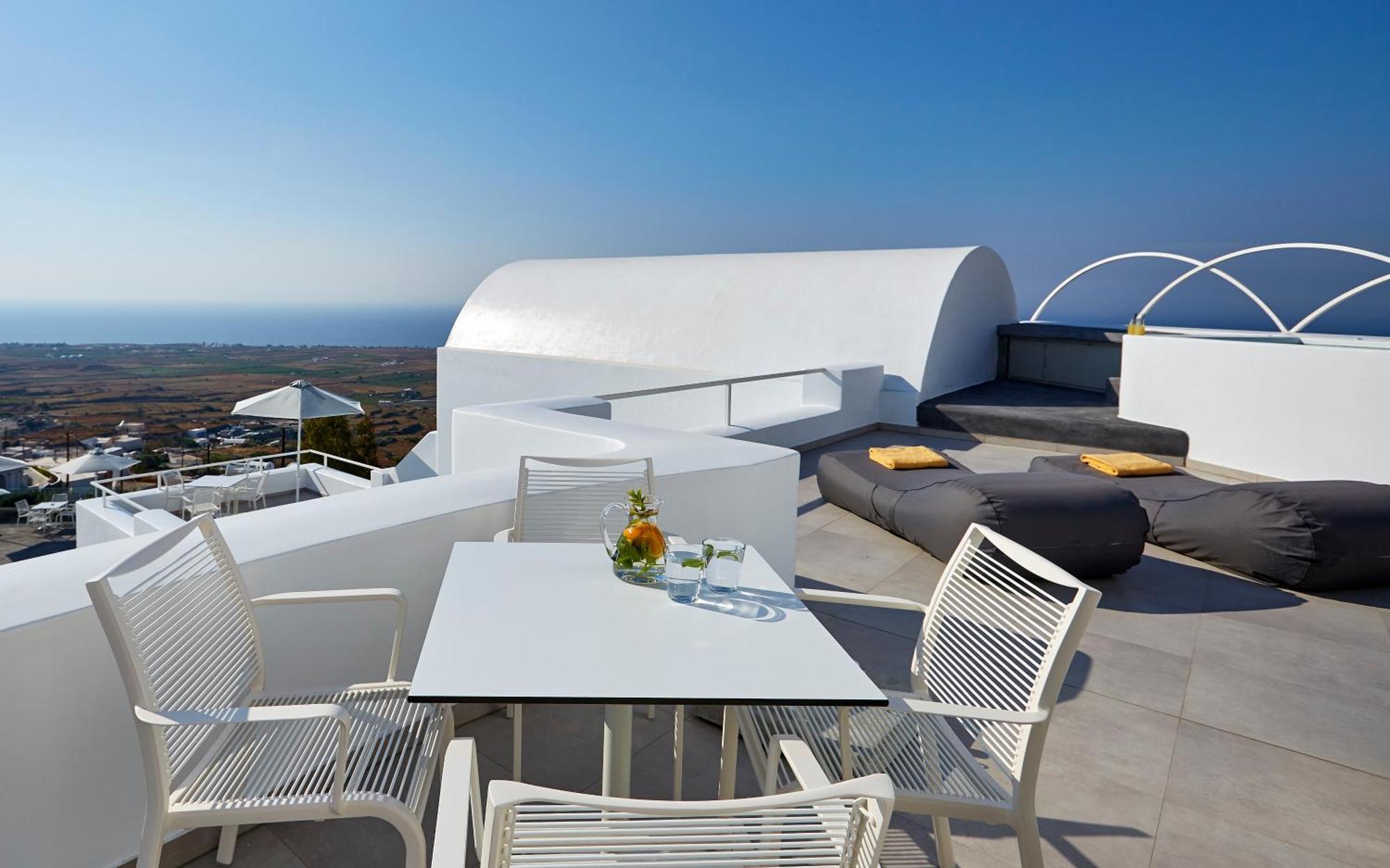 Aperanto Suites Иа Екстериор снимка